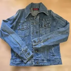 Item thumbnail for item 712927e4-ef2a-4ba8-8ea5-82a9f6aff277