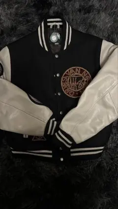 2026年最新】DRIES VAN NOTEN スタジャンの人気アイテム - メルカリ