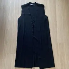 ISSEY MIYAKE PLEATS PLEASE ノースリーブニットのサムネイル