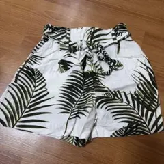 H&M ハーフパンツ　EUR34