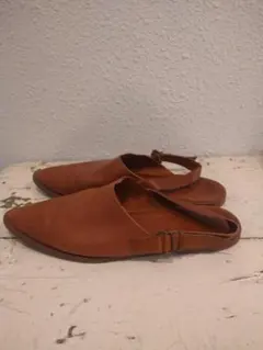 CristaSeya レザーサンダル　クリスタセヤ　スリッパ CRISTASEYA LEATHER SLIPPER – PORT