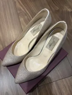 Felimage パンプス グリッター ゴールド 23.5cmのサムネイル