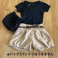 ショートパンツ ハーフパンツ　ベージュ 半ズボンのサムネイル