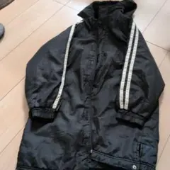 黒いストライプジャケット