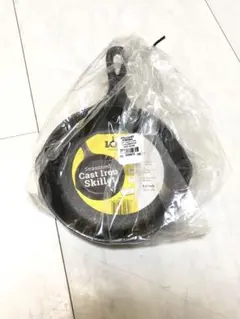 Item thumbnail for item 2cd19bf0-073f-4f5c-ac5a-a6fc90f03d22