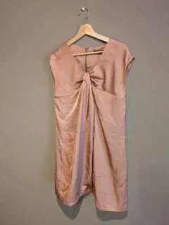 ピンク Vネック パーティードレス