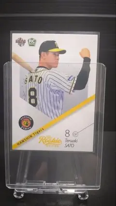 ルーキーカード