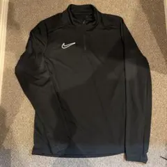 美品　Nikeハーフジップジャージ L ブラック