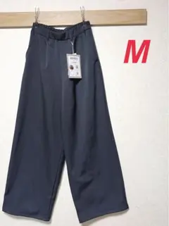 新品　しまむら　ammy 裏起毛タックパンツ　チャコールグレー　M