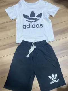 韓国子供服　Tシャツとハーフパンツセット