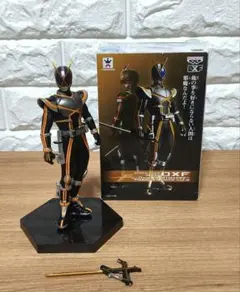 仮面ライダー555 仮面ライダーカイザ DXF vol.8 フィギュア