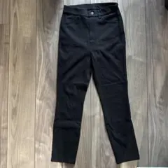 UNIQLO ユニクロ ブラック ストレッチスキニーパンツ Sサイズ