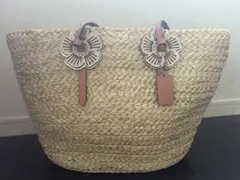 Item thumbnail for item a3d4c828-ce2c-43cf-af7c-dda31f66916a