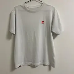 THE NORTH FACE Tシャツ ホワイトのサムネイル