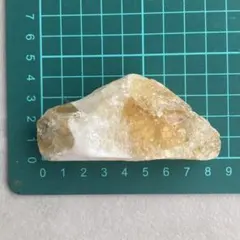 シトリン　天然石　黄色水晶　原石　虹色