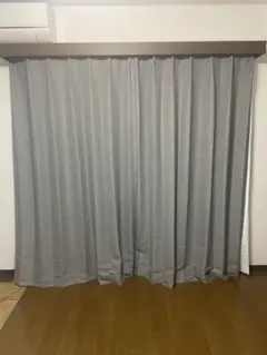 ニトリ　遮光1級・遮熱・消臭カーテン(アクト グレー 100X210X2)