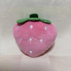 犬用ぬいぐるみ　おもちゃ　いちご
