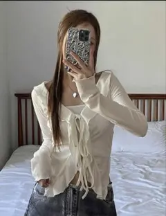 新品未使用　ホワイトリブフロントリボン長袖トップス