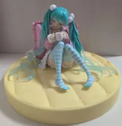 タイクレ限定 初音ミク フィギュア オリジナル 私服ver. にっこり
