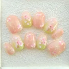 桜 ニュアンス 春ネイル ピンク系 ベリーショート