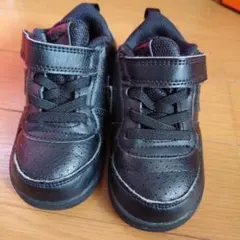 Nike ブラック スニーカー ベルクロ付き