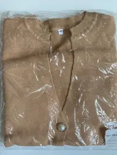 【新品未使用】カーディガン　ニット　パールボタン