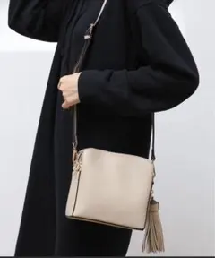 Item thumbnail for item f5258f3c-bb0a-4a8b-bf5d-3758e3f75a9d