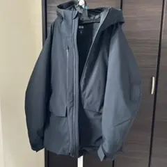 UNIQLO ハイブリッドダウンパーカ　3Dカット