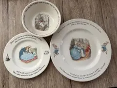 WEDGWOOD旧刻印ピーターラビット 食器セット　3点セットのサムネイル