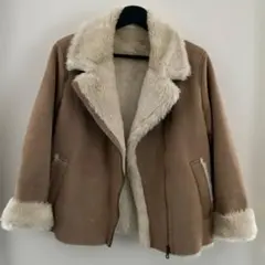 コート ムートンコート