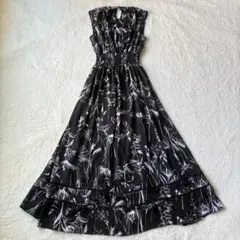 フレイアイディー ドレープネックシャーリングプリントワンピース モノトーン 花柄