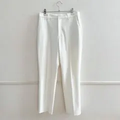 ユニクロ　テーパードパンツ