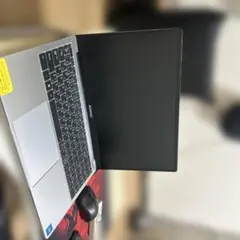 2枚目の写真の商品
