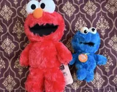 セサミストリート エルモ クッキーモンスター USJ