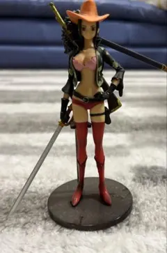 ワンピース ニコ・ロビン フィギュア ウエスタン風衣装（非売品／プライズ）