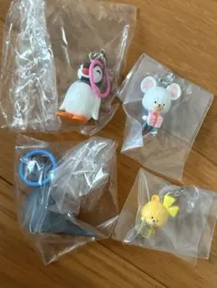 めじるしアクセサリー ピングー くまのがっこう