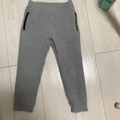 ユニクロ　ウルトラストレッチドライスウェットパンツ　110