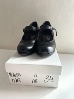 Item thumbnail for item cbba19a4-cf15-426a-805d-28aad5c69d85