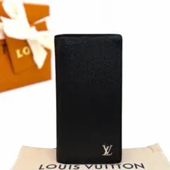 極美品 ルイヴィトン タイガ シルバーロゴLV金具 ポルトフォイユ