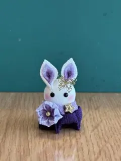 Item thumbnail for item b5885fc2-1b05-4730-a503-bd586d8d3e74