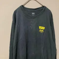 リーバイス　ロンTバックプリント(M)チャコールグレー長袖Tシャツ胸ワンポイント