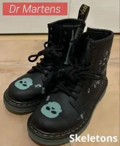 ドクターマーチンキッズブーツCombat Black Boots 18センチ相当のサムネイル