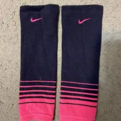 NIKEアームウォーマーのサムネイル