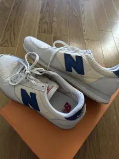 New balance ニューバランス スニーカー 23.5 美品