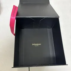 YSL ギフト箱　イブサンローラン