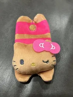 日焼けハローキティ　サンリオ　パッチン止め　BIG ヘアクリップ　ピンク