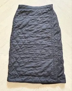 UNIQLO　ネイビー ブランケットにもなるキルティング 巻きスカート　Mサイズ