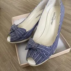 【匿名配送】JILLSTUARTのオープントゥパンプスのサムネイル