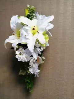 【本日限定値下げ】ユリのキャスケードブーケ＆ブートニア