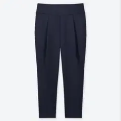 【UNIQLO ユニクロ】　エアリズムYOGAテーパードパンツ　ブラック　黒